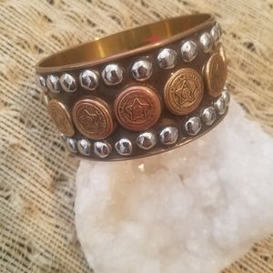 TWO'S Company | State Seal Of Oklahoma Cuff Bracelet